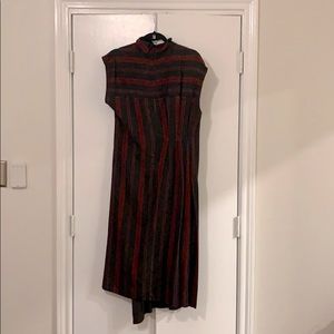 Asymmetrical Asian inspired dress. Complementary